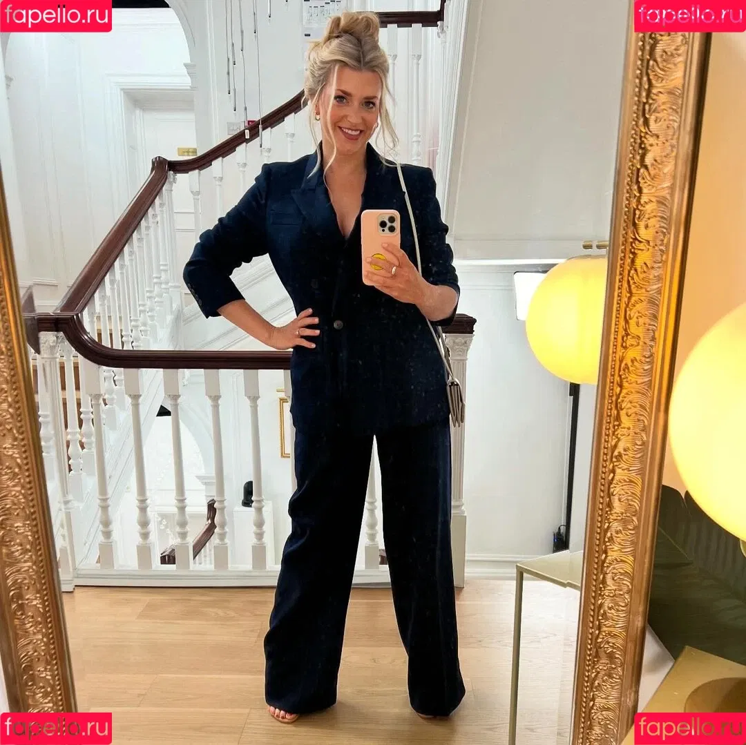 Anna Williamson / annawilliamsonofficial Onlyfans Photo Gallery 