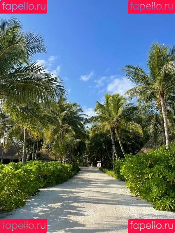 Diana Daniels / DianaDaniels / diana_daniels / https: Onlyfans Photo Gallery 