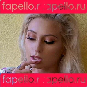 Sunny Bunnnie / sunny_bunnnie Onlyfans Photo Gallery 