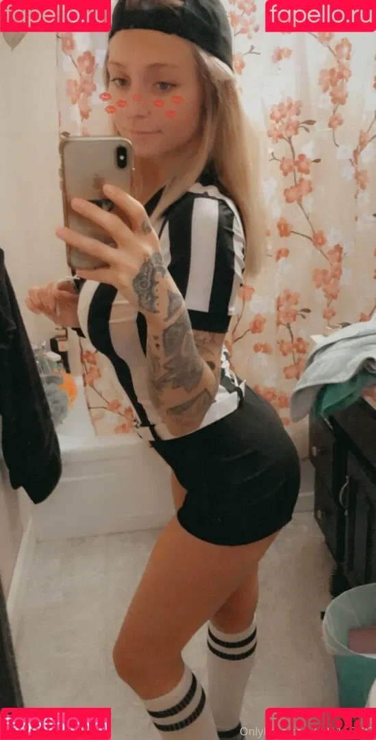 Sunny Bunnnie / sunny_bunnnie Onlyfans Photo Gallery 