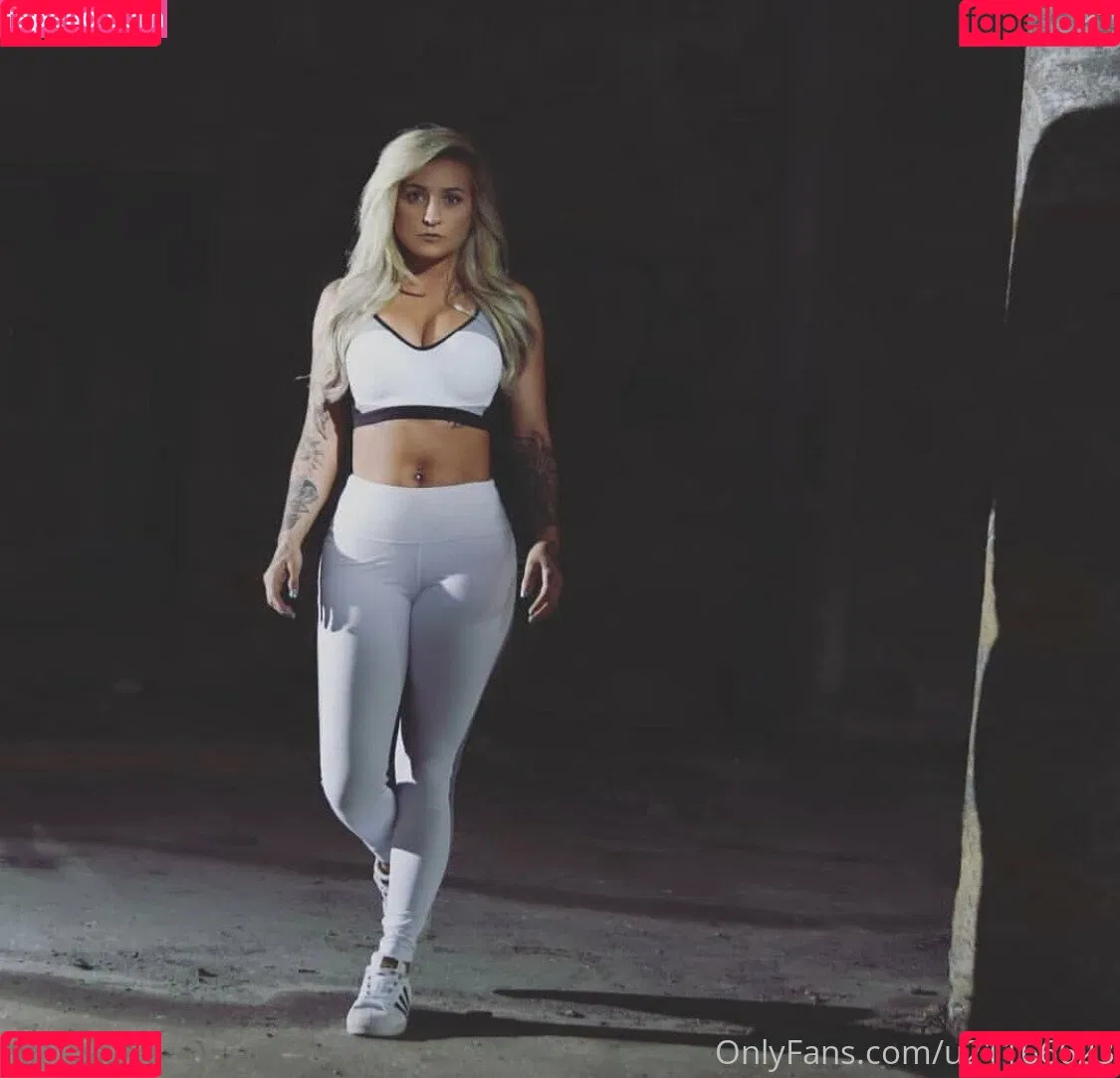 Sunny Bunnnie / sunny_bunnnie Onlyfans Photo Gallery 