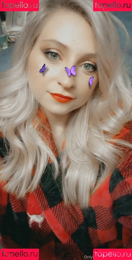 Sunny Bunnnie / sunny_bunnnie Onlyfans Photo Gallery 