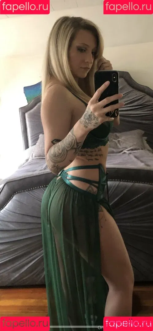 Sunny Bunnnie / sunny_bunnnie Onlyfans Photo Gallery 