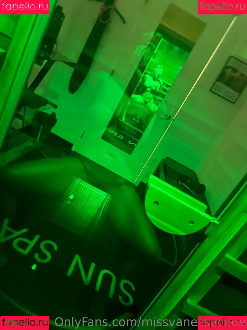 Vanessa Cage / missvanessacage / vanessacageog Onlyfans Photo Gallery 