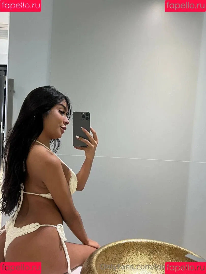 lovelytan_beaudence / lovelytanned Onlyfans Photo Gallery 