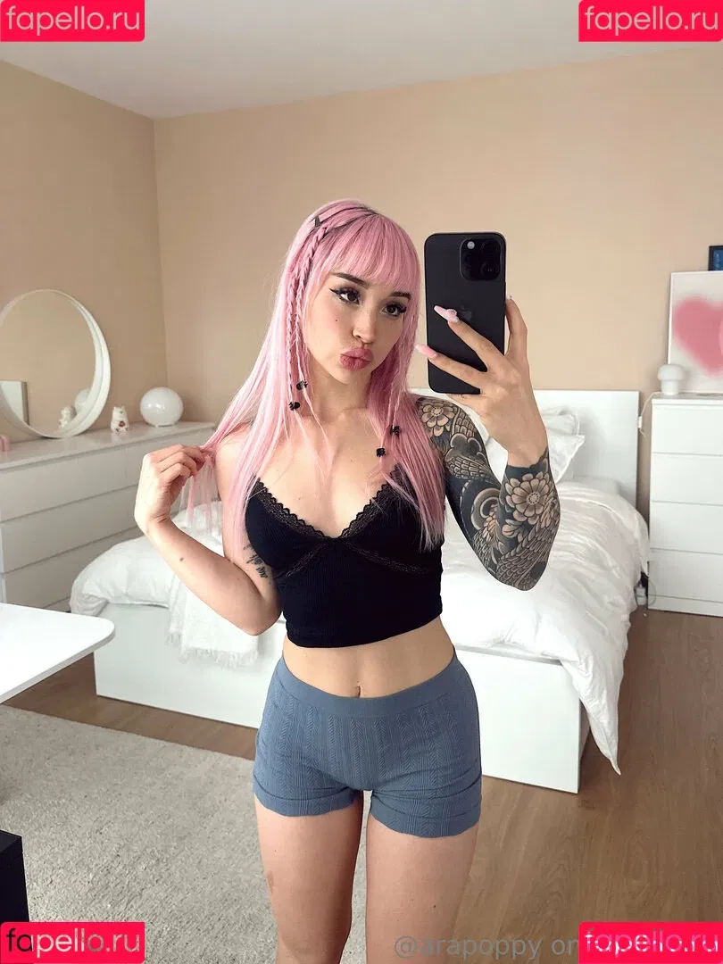 arapoppy / arapoppyy Onlyfans Photo Gallery 