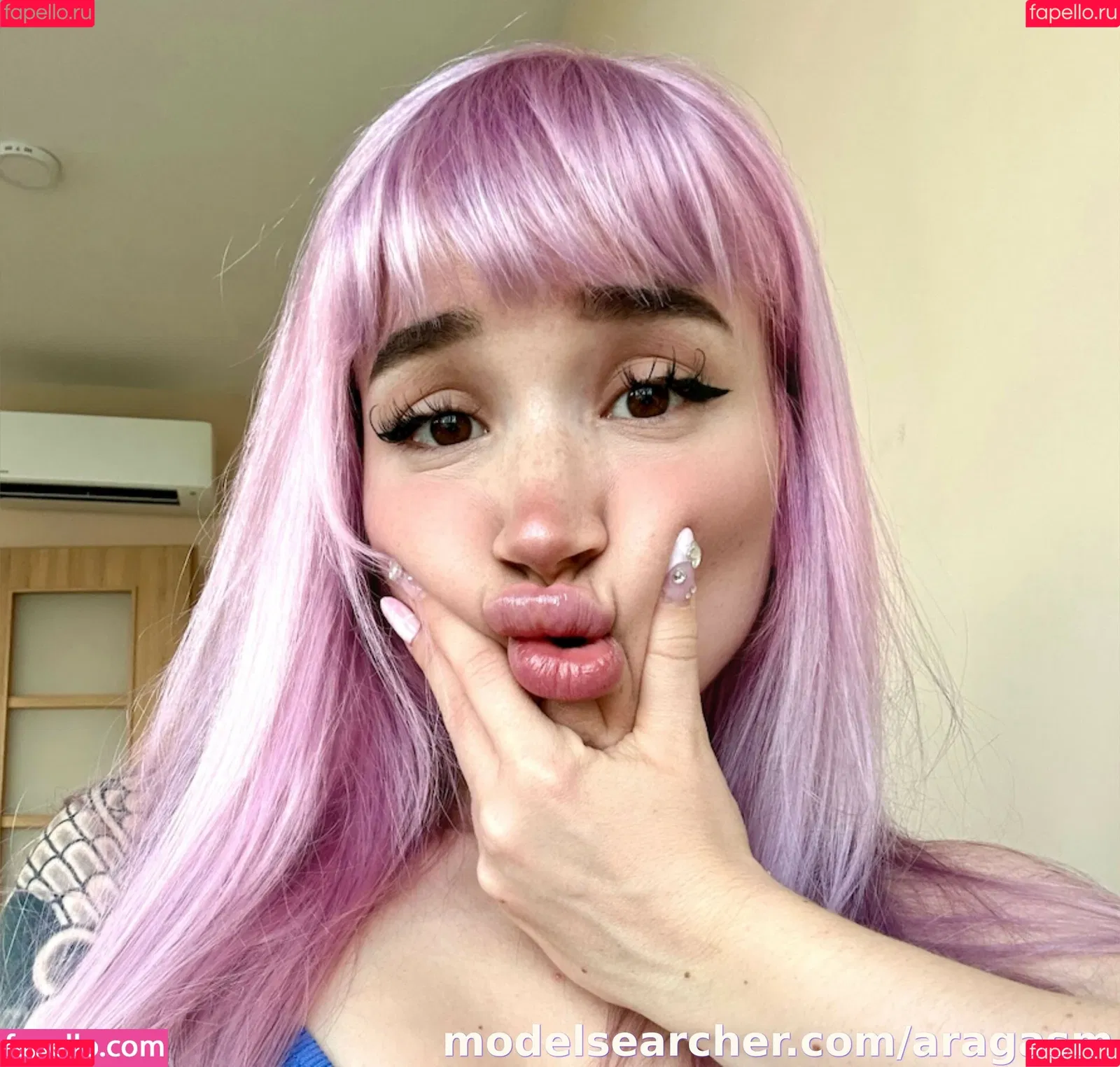 arapoppy / arapoppyy Onlyfans Photo Gallery 