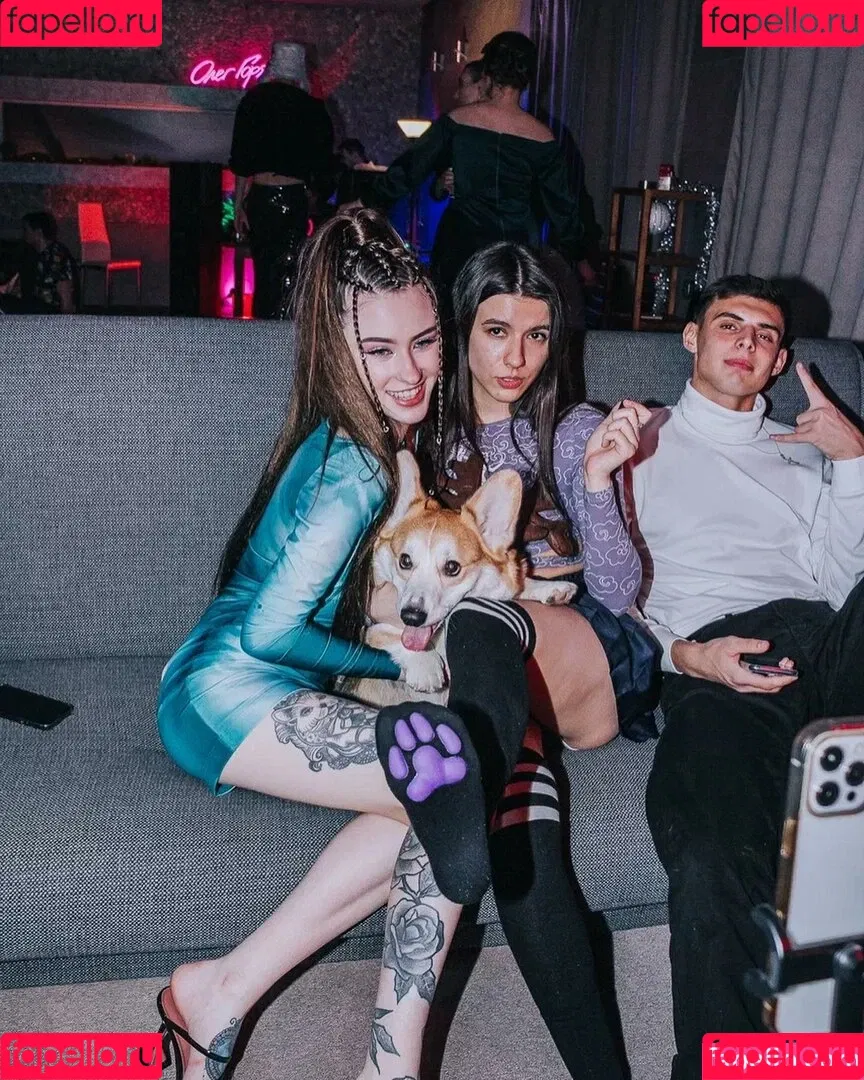 Nekomimimi2 / Ocumi / ocumi_inst Onlyfans Photo Gallery 