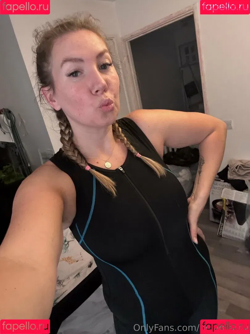 being_amy / being_amy_ Onlyfans Photo Gallery 