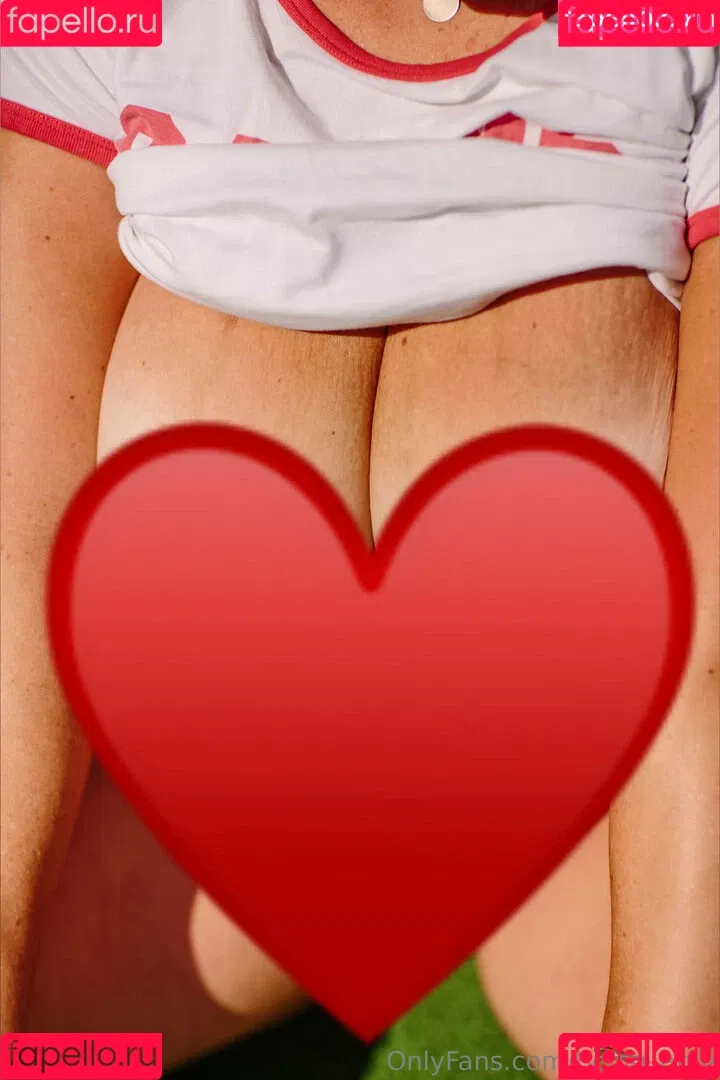 being_amy / being_amy_ Onlyfans Photo Gallery 