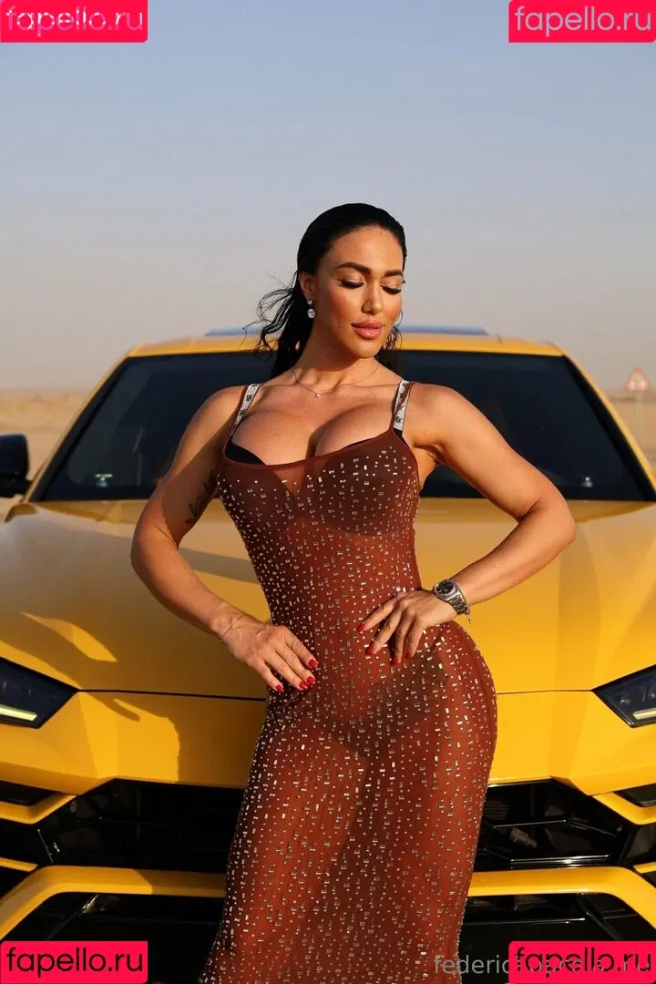 Federicapacela / fede.pacella / haian Pace Onlyfans Photo Gallery 