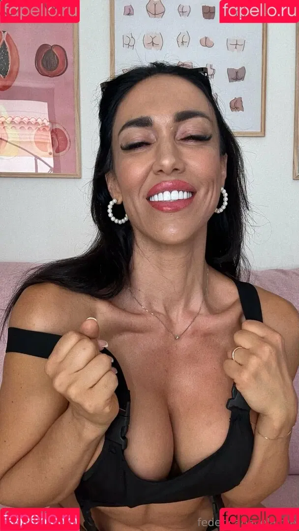 Federicapacela / fede.pacella / haian Pace Onlyfans Photo Gallery 