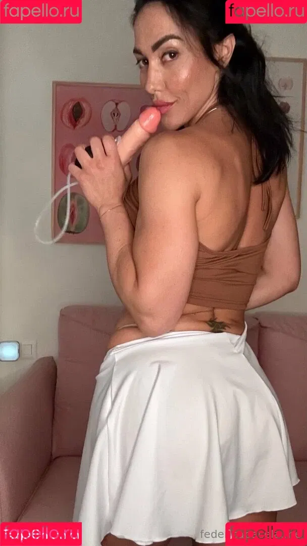 Federicapacela / fede.pacella / haian Pace Onlyfans Photo Gallery 