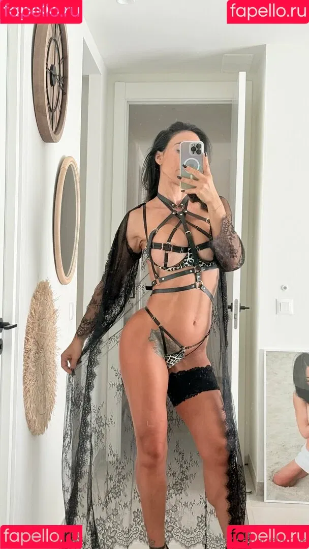 Federicapacela / fede.pacella / haian Pace Onlyfans Photo Gallery 