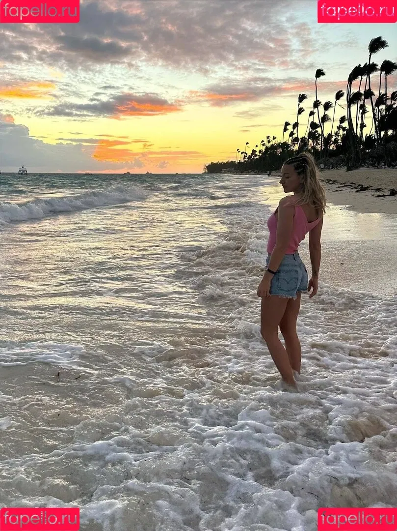 Anna Carina Woitschack / Anna-Carina Woitschack / anna.carina.woitschack Onlyfans Photo Gallery 