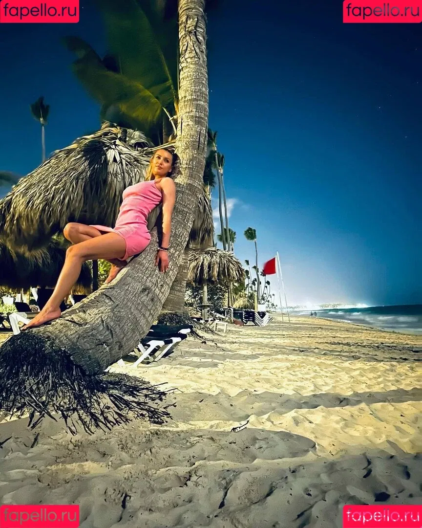 Anna Carina Woitschack / Anna-Carina Woitschack / anna.carina.woitschack Onlyfans Photo Gallery 