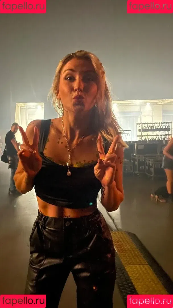 Anna Carina Woitschack / Anna-Carina Woitschack / anna.carina.woitschack Onlyfans Photo Gallery 