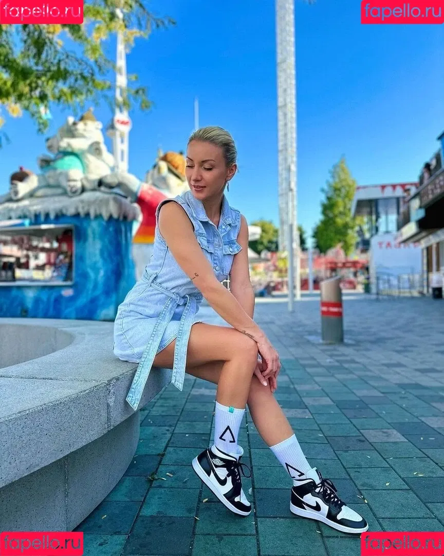 Anna Carina Woitschack / Anna-Carina Woitschack / anna.carina.woitschack Onlyfans Photo Gallery 