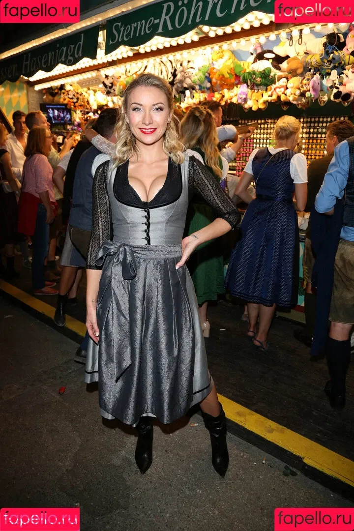 Anna Carina Woitschack / Anna-Carina Woitschack / anna.carina.woitschack Onlyfans Photo Gallery 