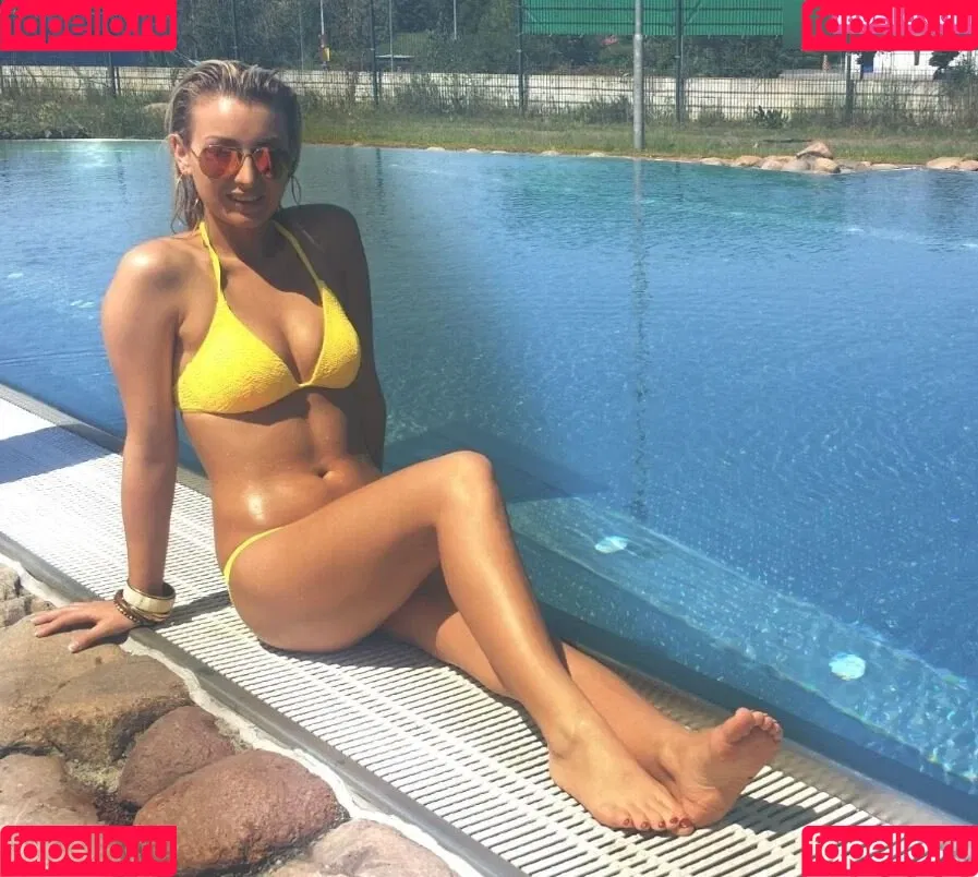 Anna Carina Woitschack / Anna-Carina Woitschack / anna.carina.woitschack Onlyfans Photo Gallery 