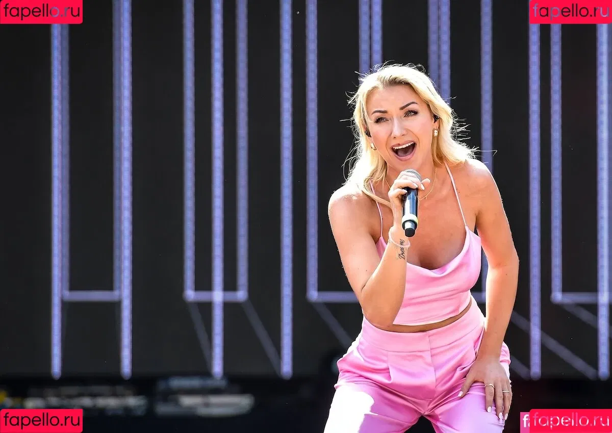 Anna Carina Woitschack / Anna-Carina Woitschack / anna.carina.woitschack Onlyfans Photo Gallery 