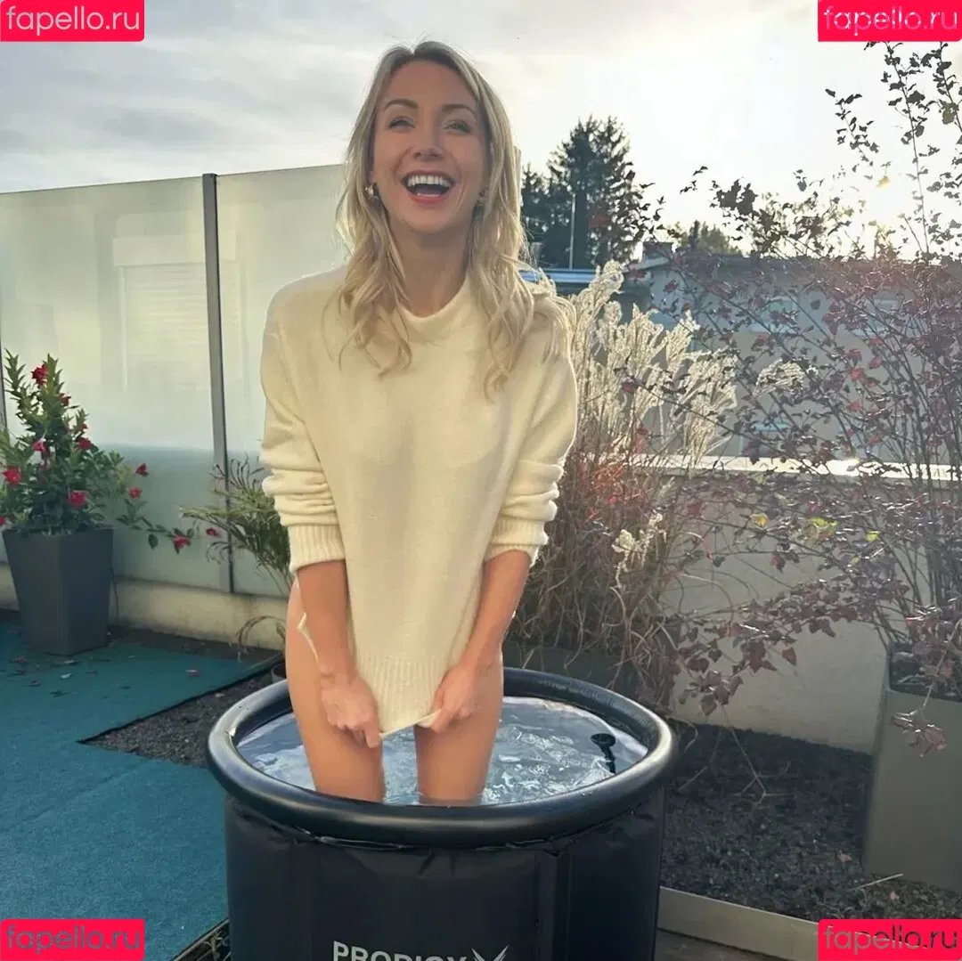 Anna Carina Woitschack / Anna-Carina Woitschack / anna.carina.woitschack Onlyfans Photo Gallery 