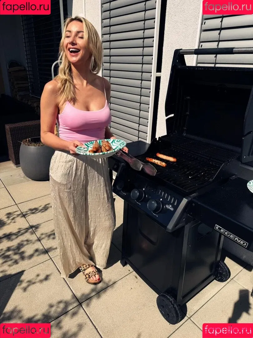 Anna Carina Woitschack / Anna-Carina Woitschack / anna.carina.woitschack Onlyfans Photo Gallery 