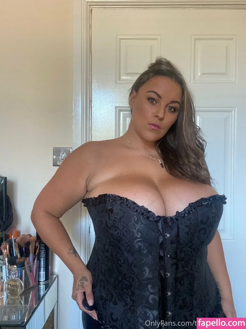 terrijaneofficial Onlyfans Photo Gallery 