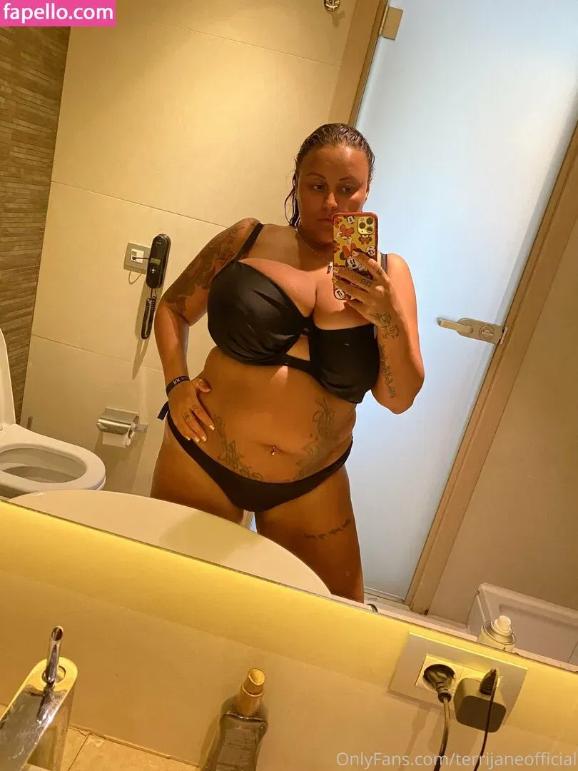 terrijaneofficial Onlyfans Photo Gallery 