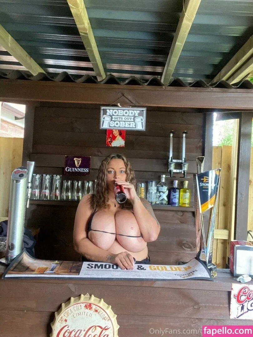 terrijaneofficial Onlyfans Photo Gallery 