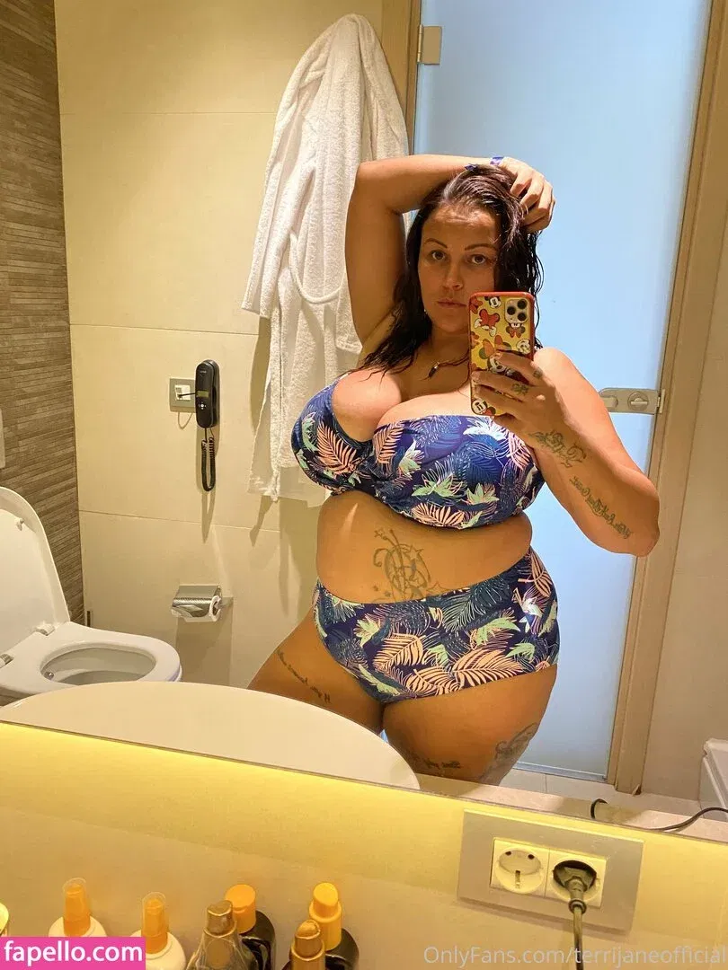 terrijaneofficial Onlyfans Photo Gallery 