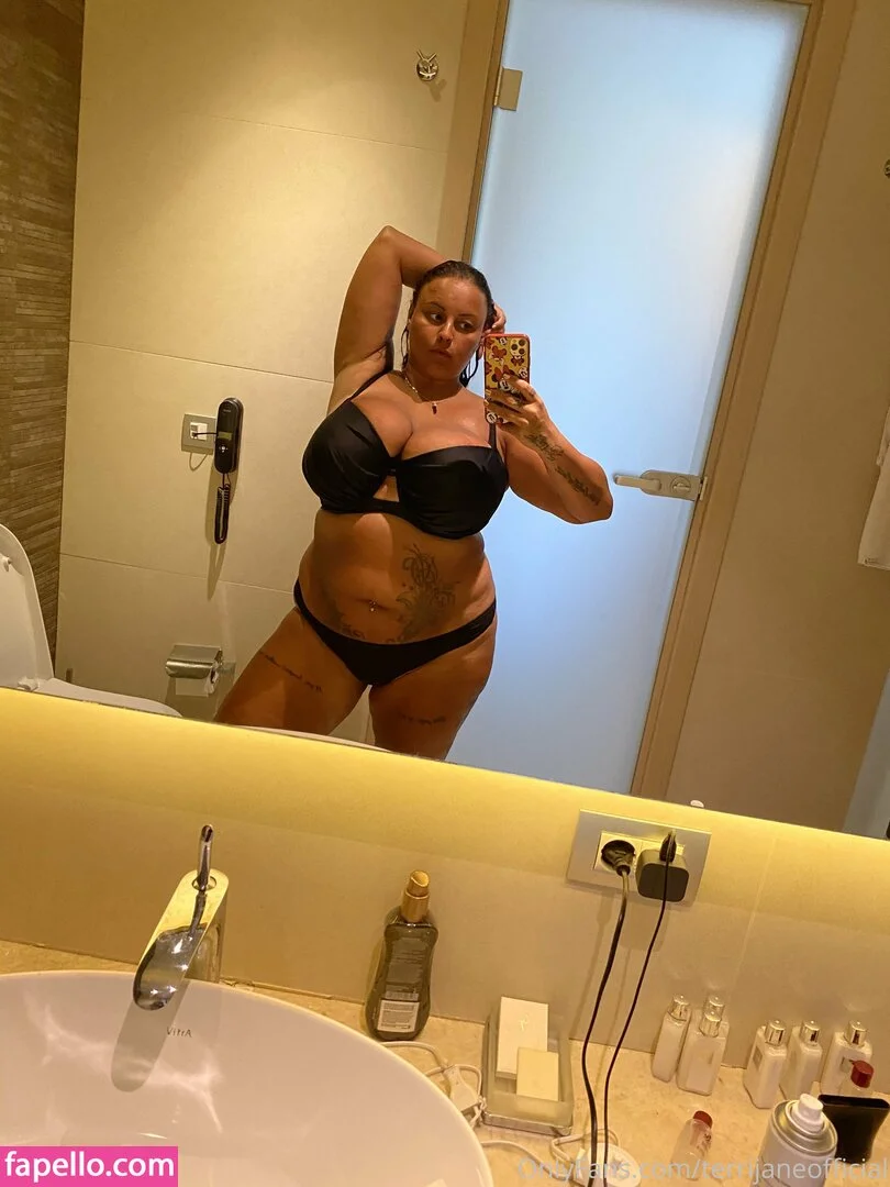 terrijaneofficial Onlyfans Photo Gallery 