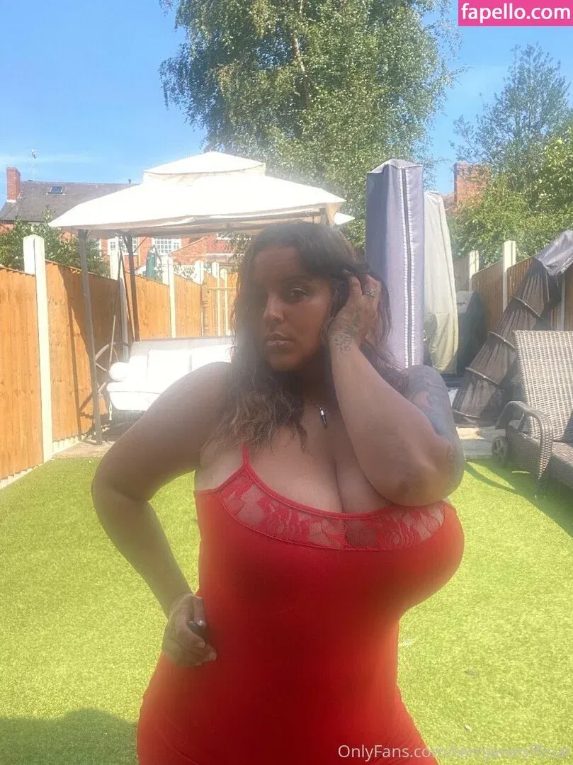 terrijaneofficial Onlyfans Photo Gallery 