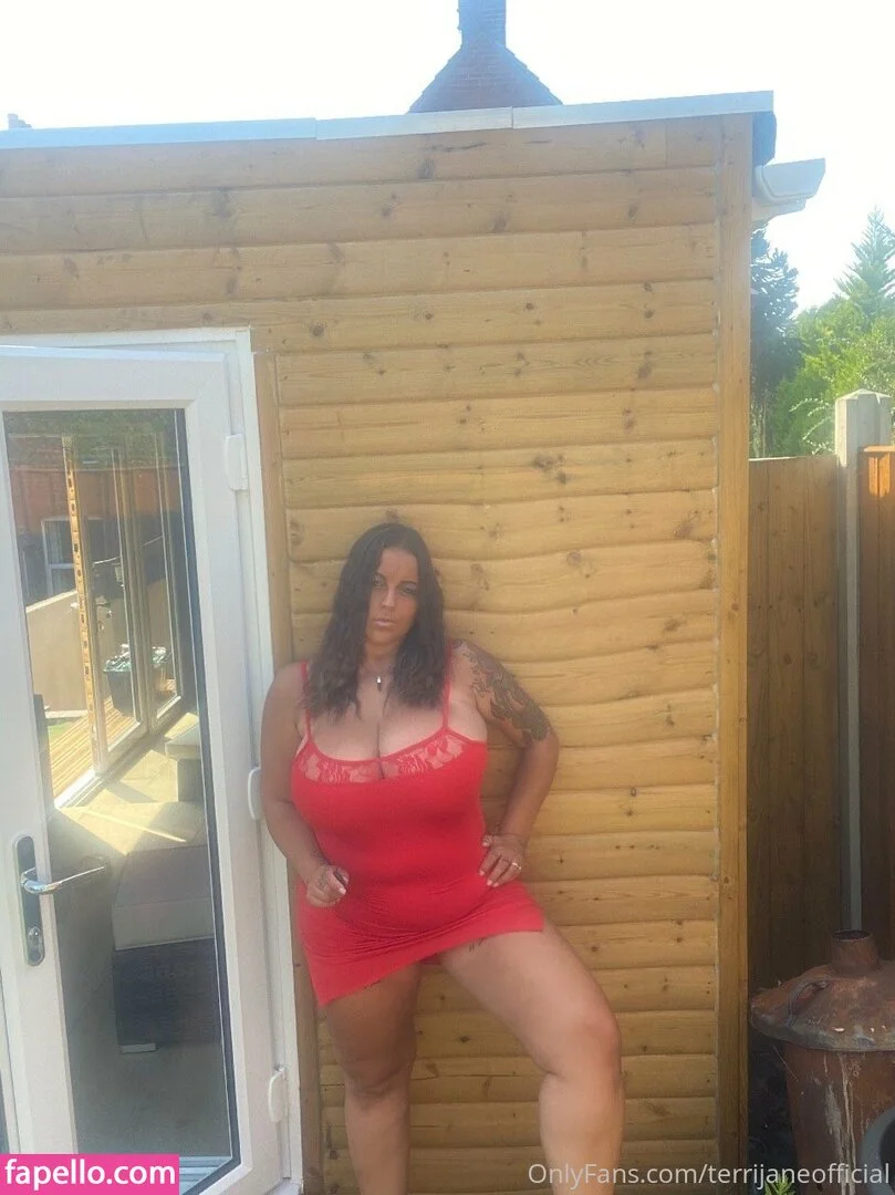 terrijaneofficial Onlyfans Photo Gallery 