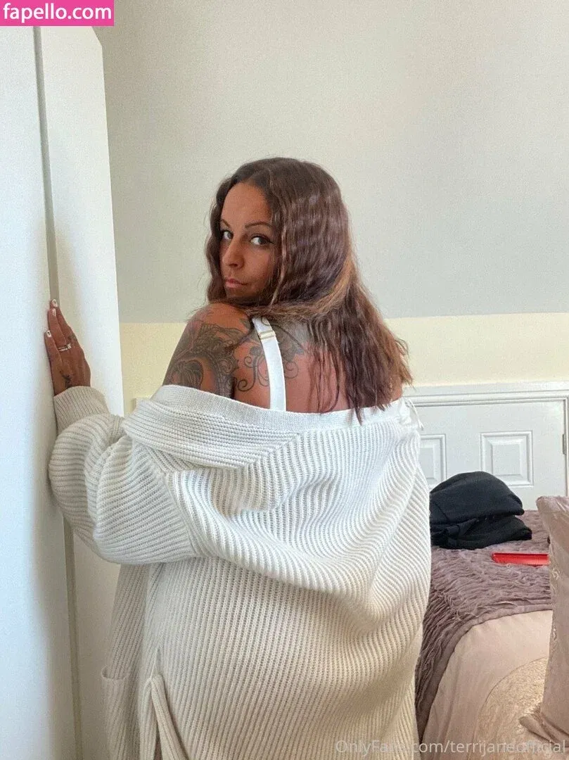 terrijaneofficial Onlyfans Photo Gallery 