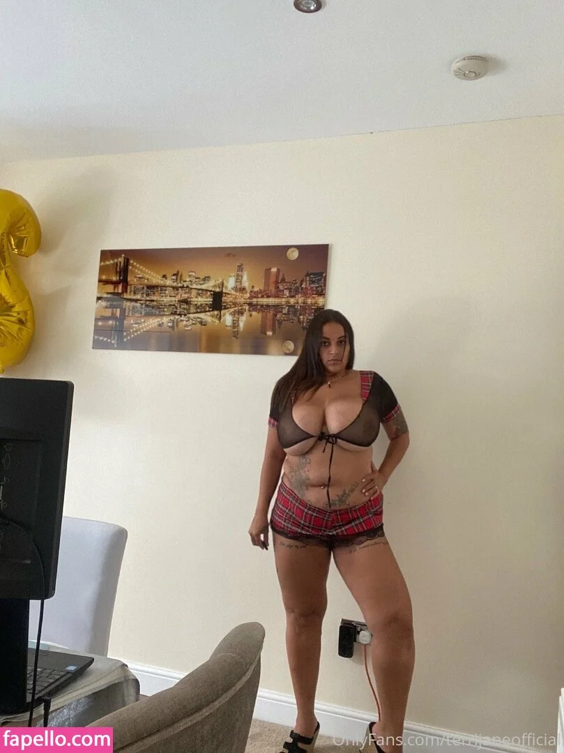 terrijaneofficial Onlyfans Photo Gallery 