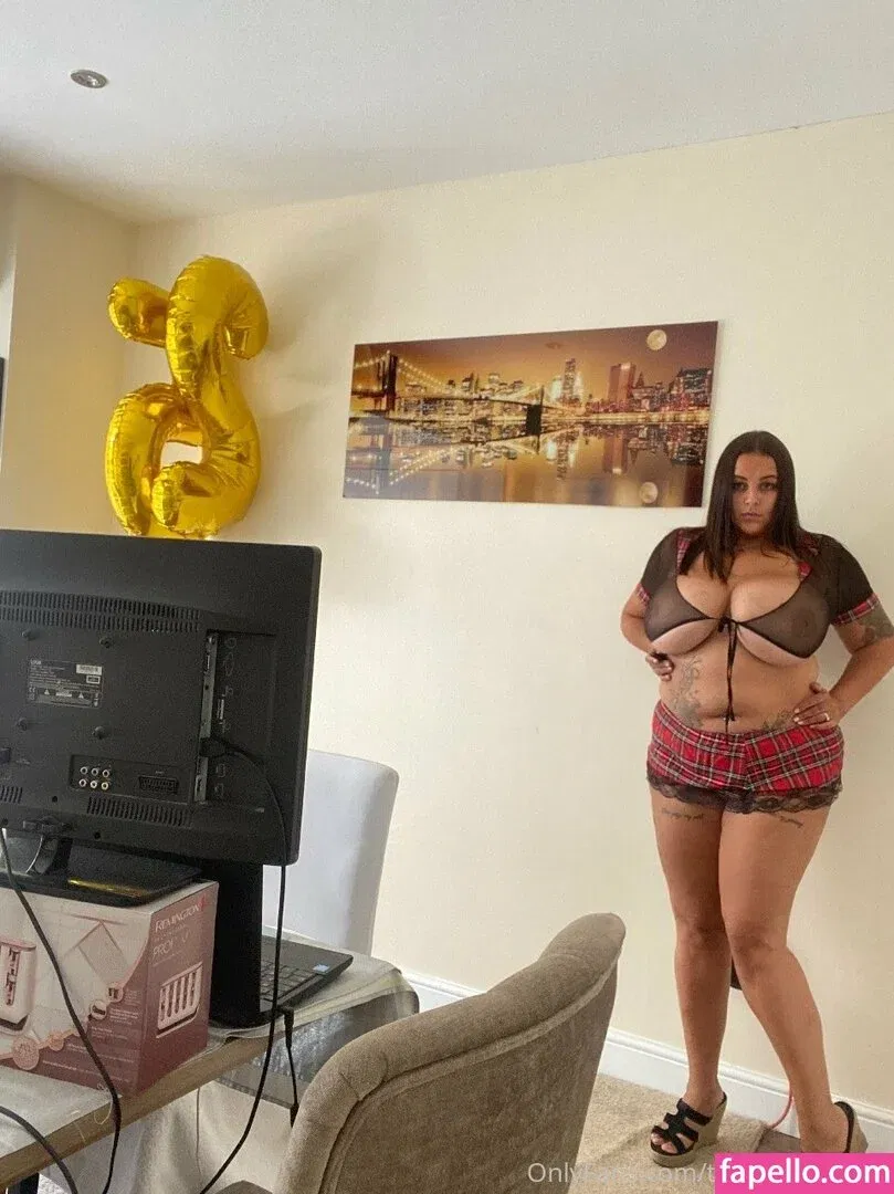 terrijaneofficial Onlyfans Photo Gallery 