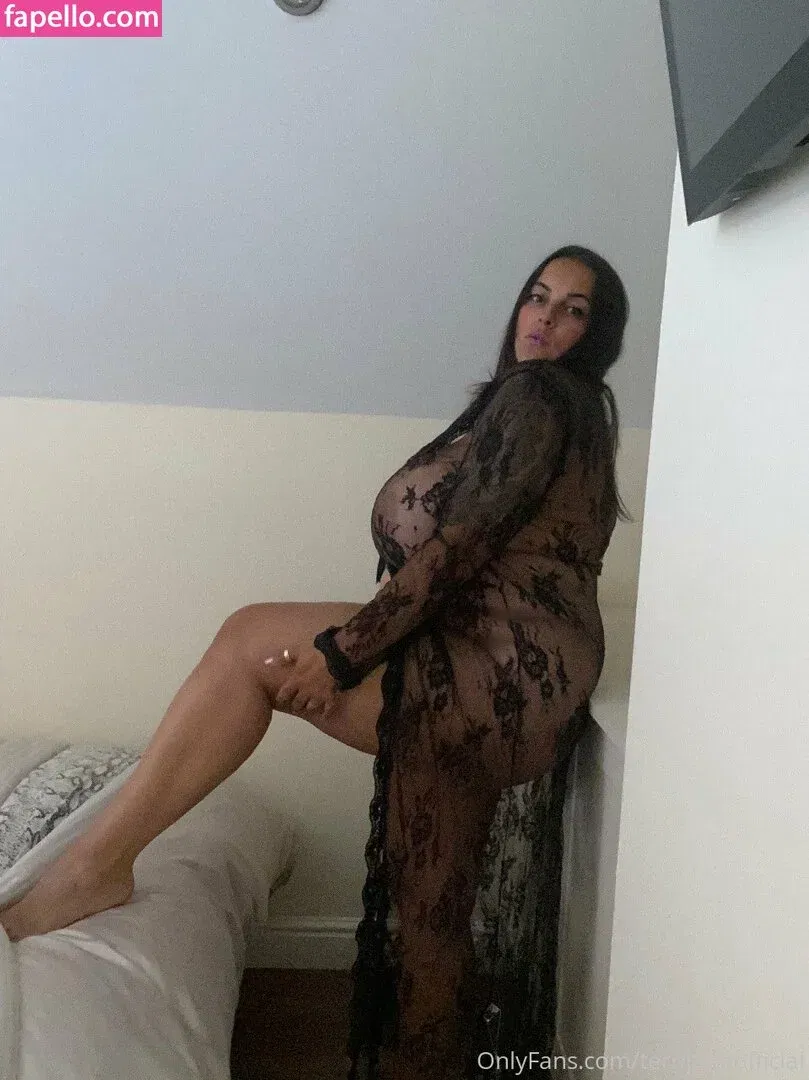 terrijaneofficial Onlyfans Photo Gallery 