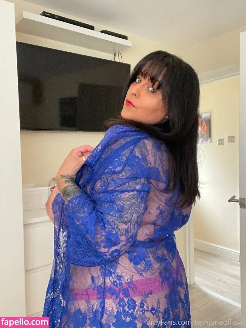 terrijaneofficial Onlyfans Photo Gallery 