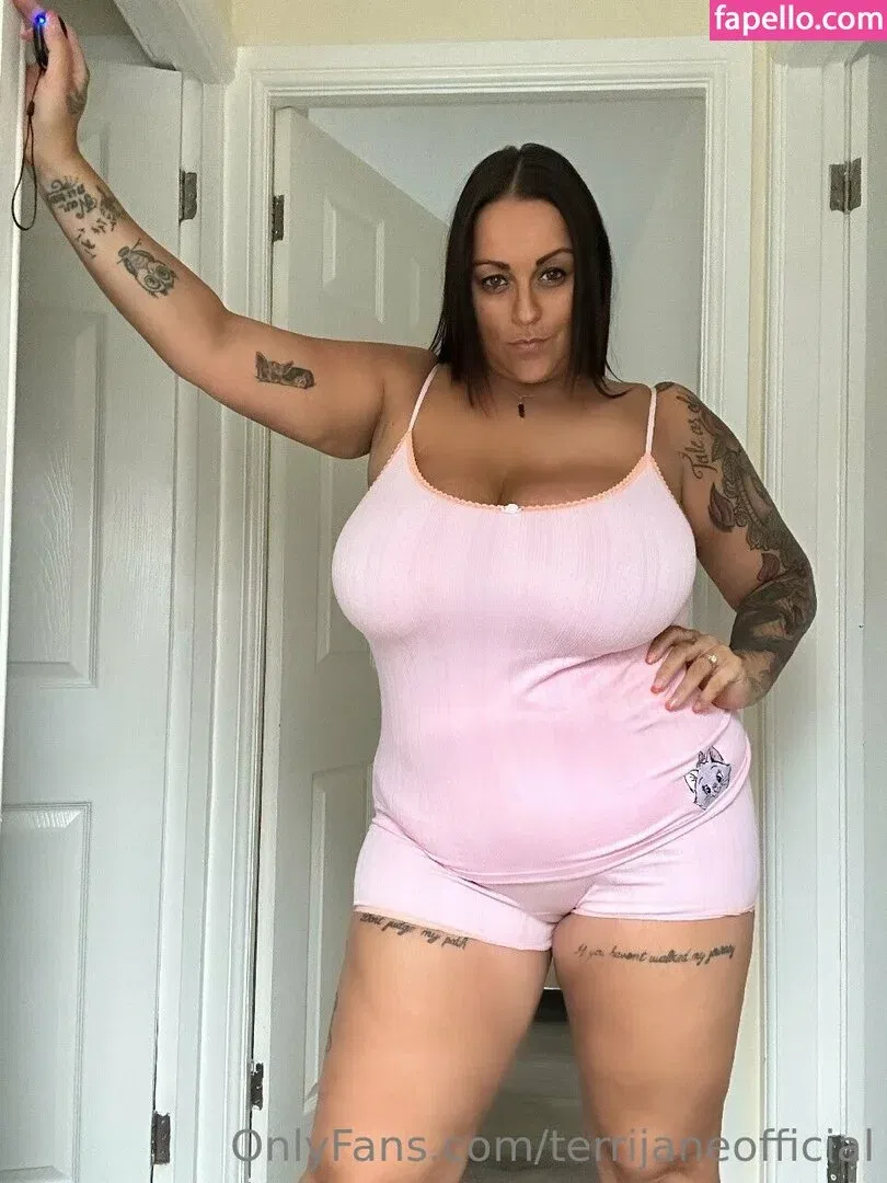 terrijaneofficial Onlyfans Photo Gallery 