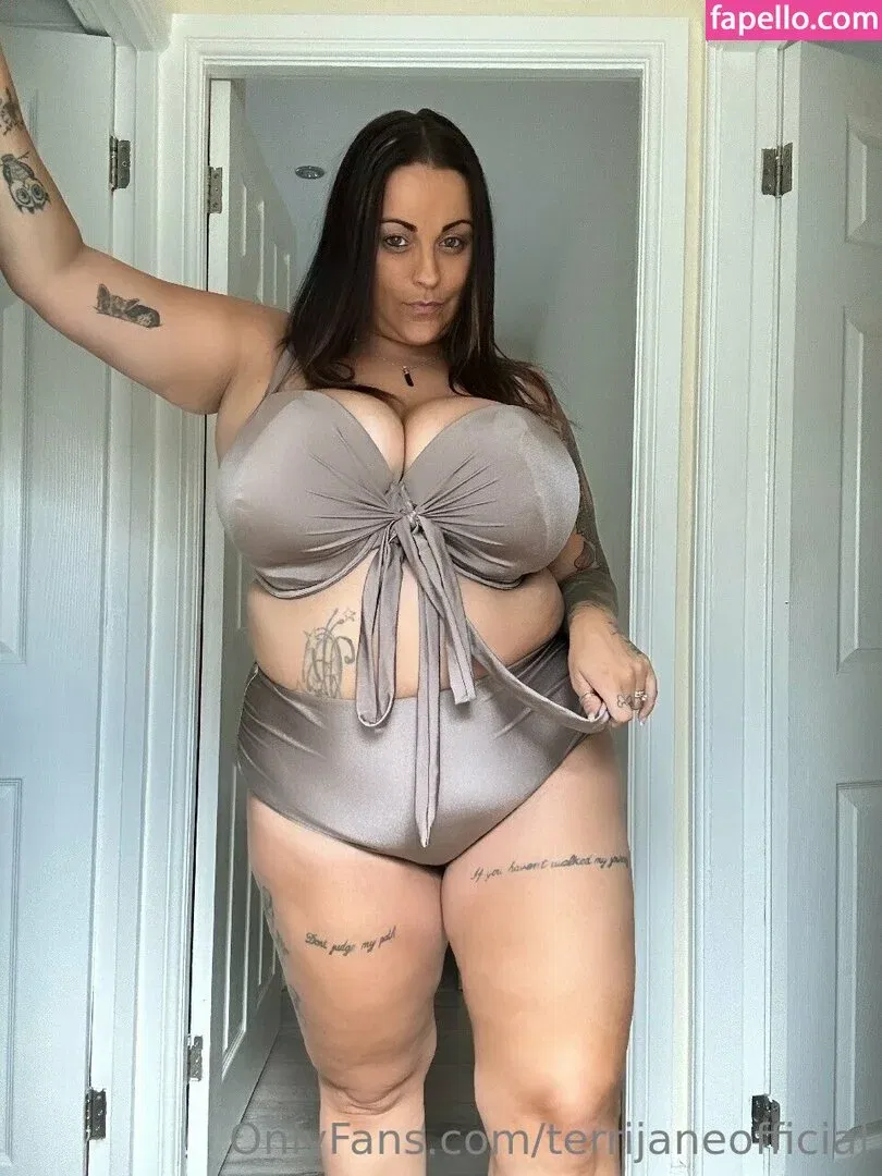 terrijaneofficial Onlyfans Photo Gallery 
