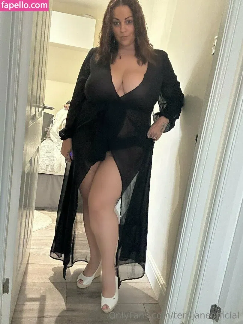 terrijaneofficial Onlyfans Photo Gallery 