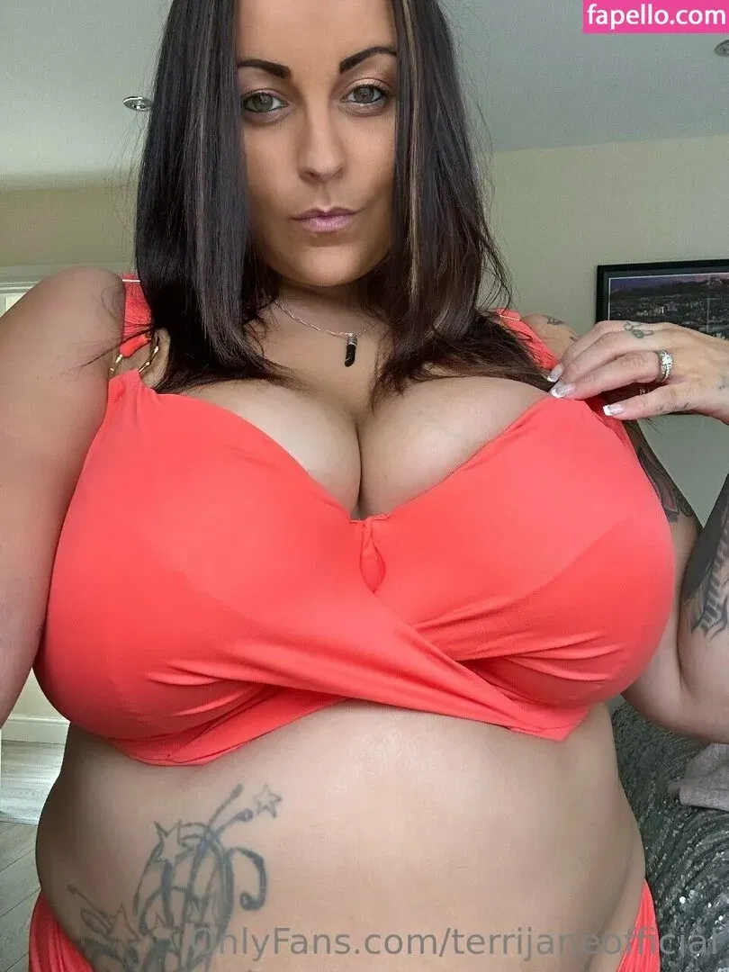 terrijaneofficial Onlyfans Photo Gallery 