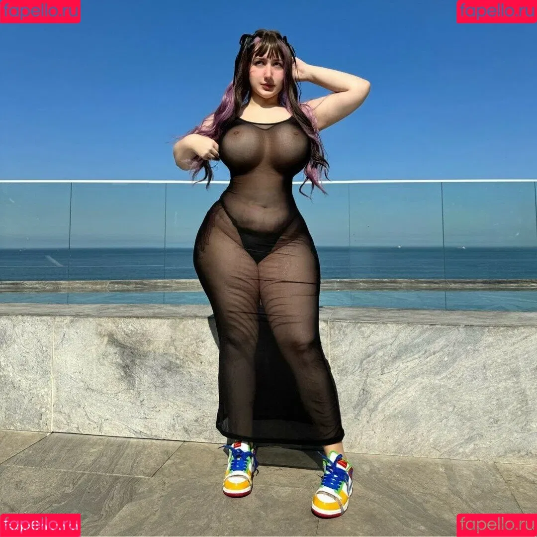 Maya_Yamanaka / https: / mayanananaka Onlyfans Photo Gallery 