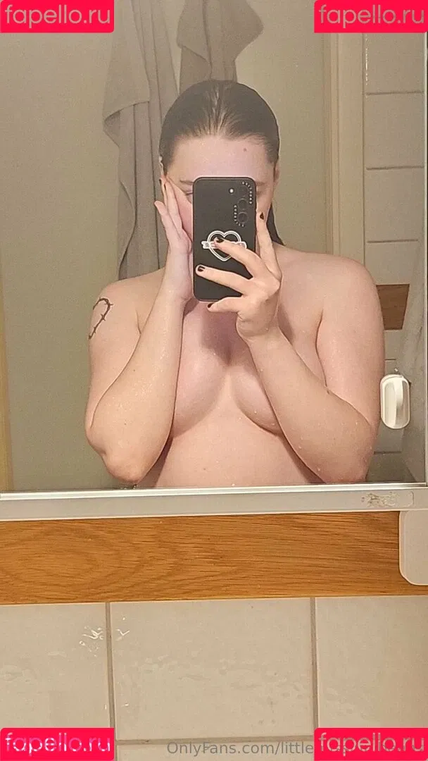 littlemissjujubean / littlemissjujubeans Onlyfans Photo Gallery 