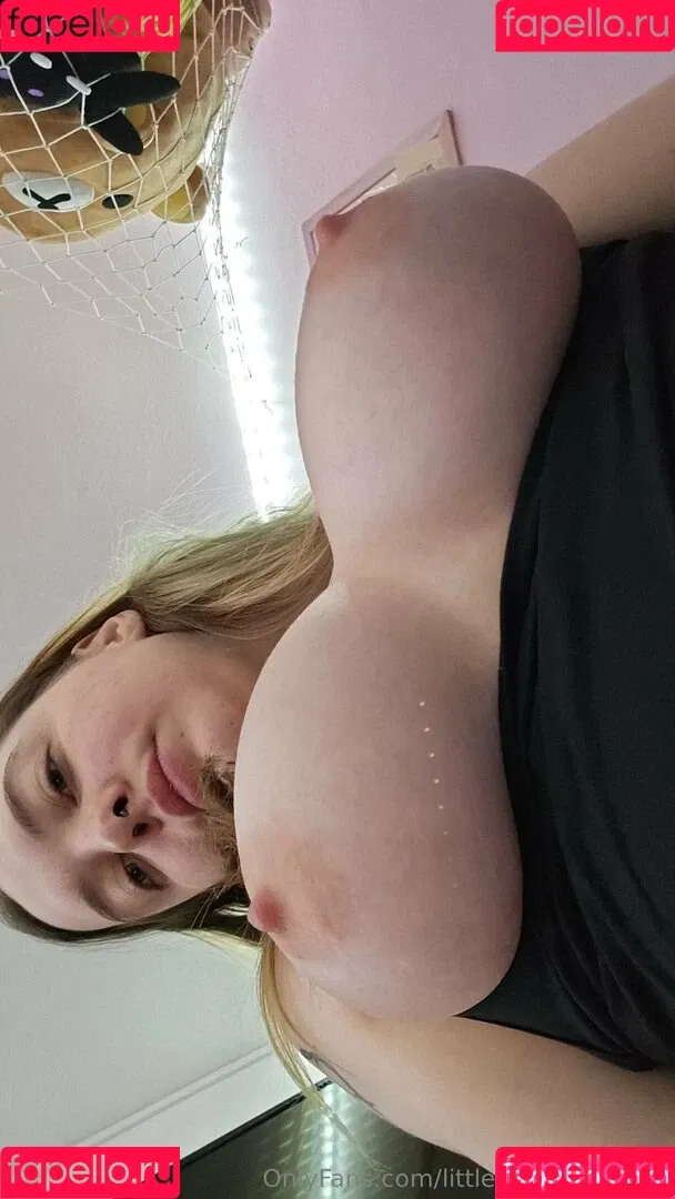 littlemissjujubean / littlemissjujubeans Onlyfans Photo Gallery 