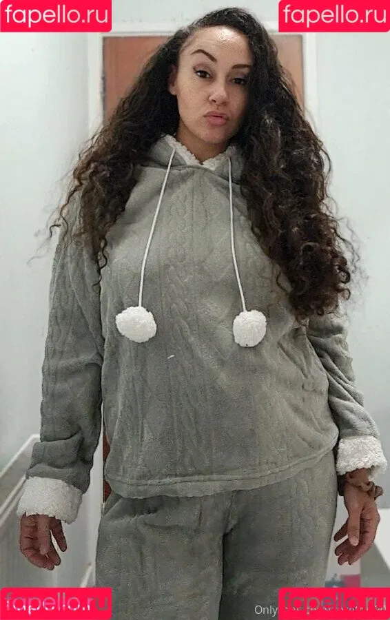 pretty mixedmama / prettymixedmama / xprettyx20 Onlyfans Photo Gallery 