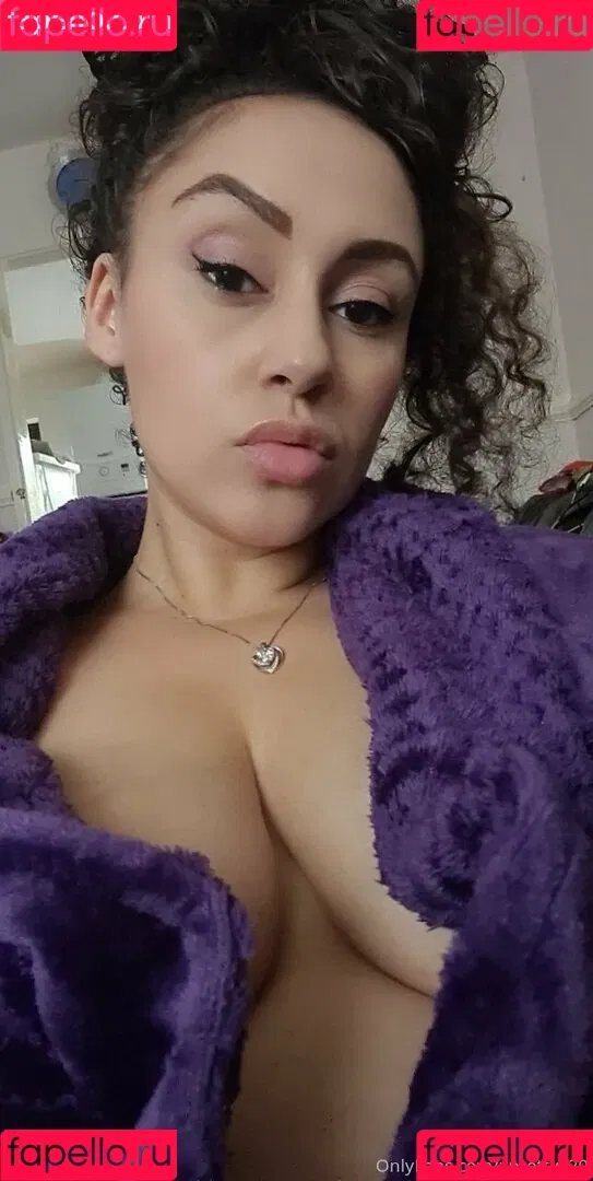 pretty mixedmama / prettymixedmama / xprettyx20 Onlyfans Photo Gallery 
