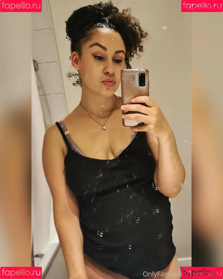 pretty mixedmama / prettymixedmama / xprettyx20 Onlyfans Photo Gallery 