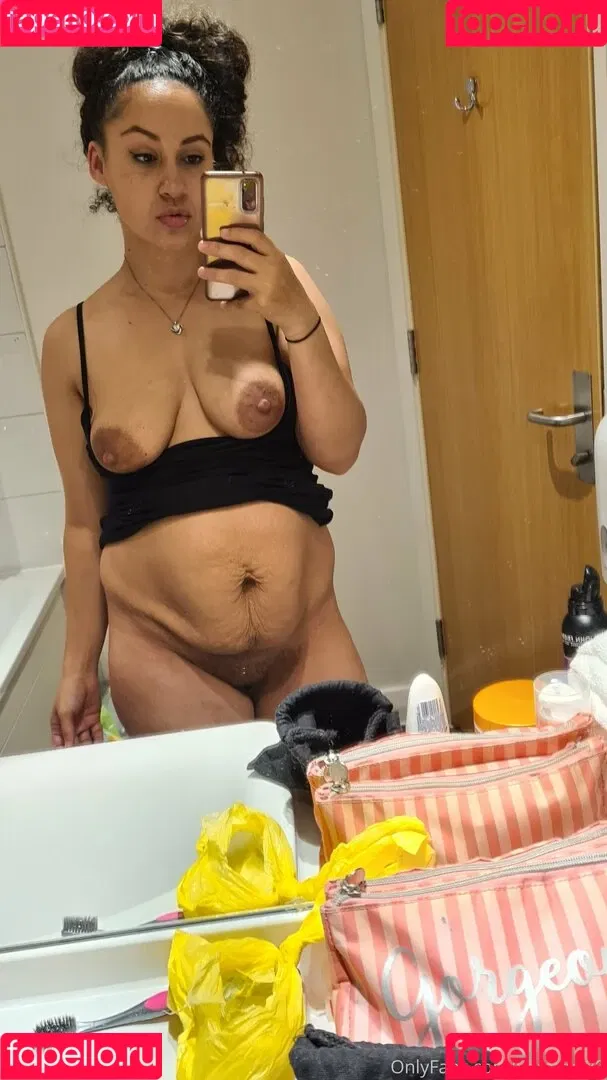 pretty mixedmama / prettymixedmama / xprettyx20 Onlyfans Photo Gallery 